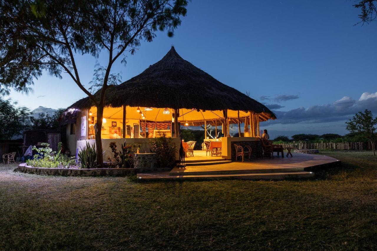 Mtowabaga Lake Natron Maasai Giraffe Eco Lodge And Camping מראה חיצוני תמונה