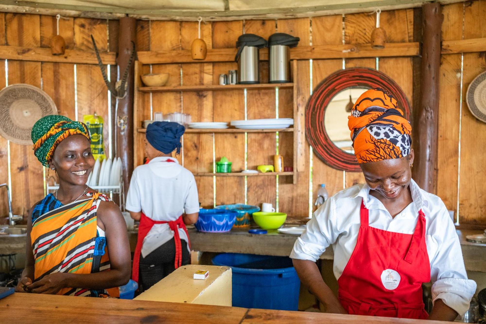 Mtowabaga Lake Natron Maasai Giraffe Eco Lodge And Camping מראה חיצוני תמונה