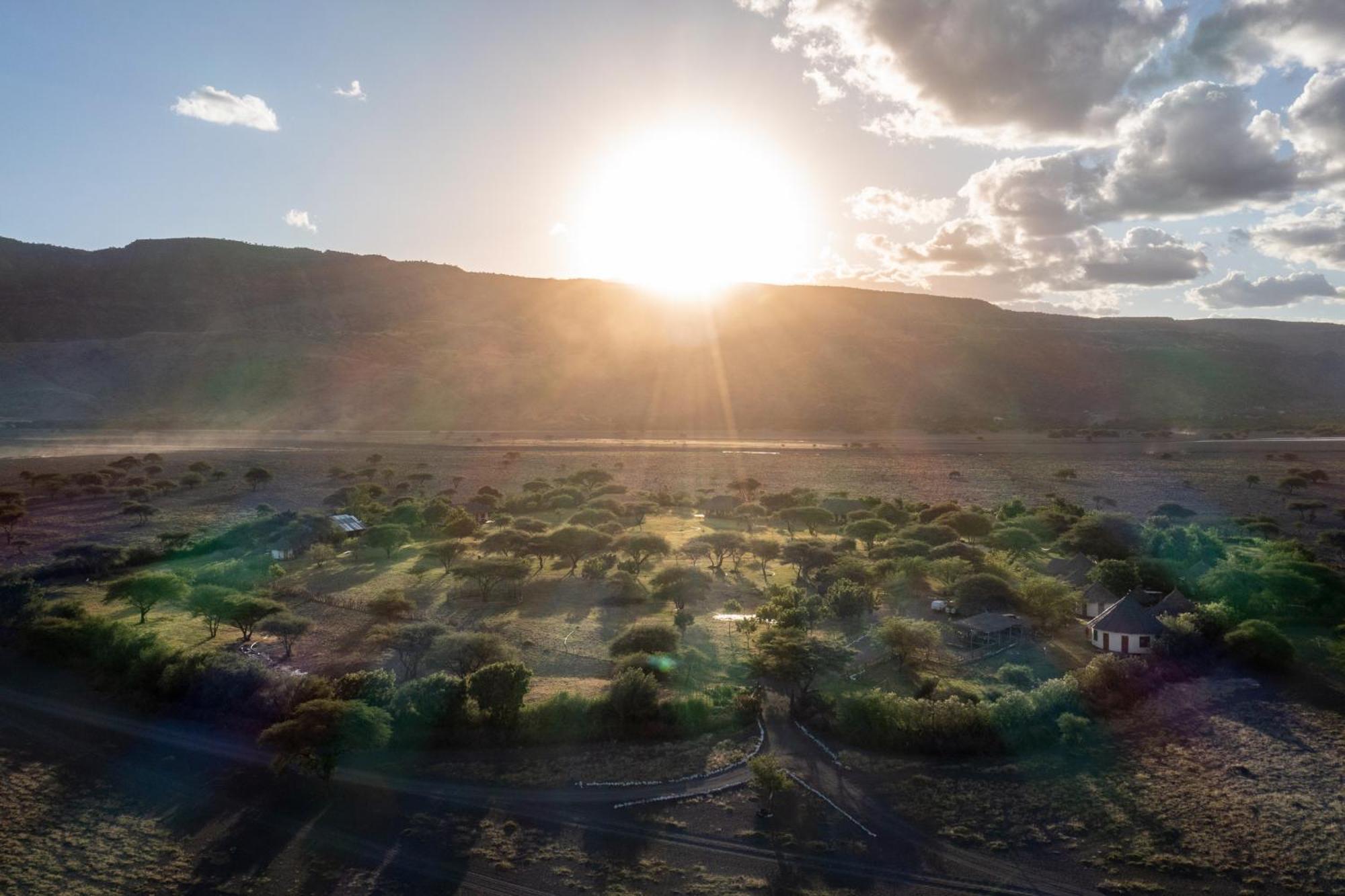 Mtowabaga Lake Natron Maasai Giraffe Eco Lodge And Camping מראה חיצוני תמונה