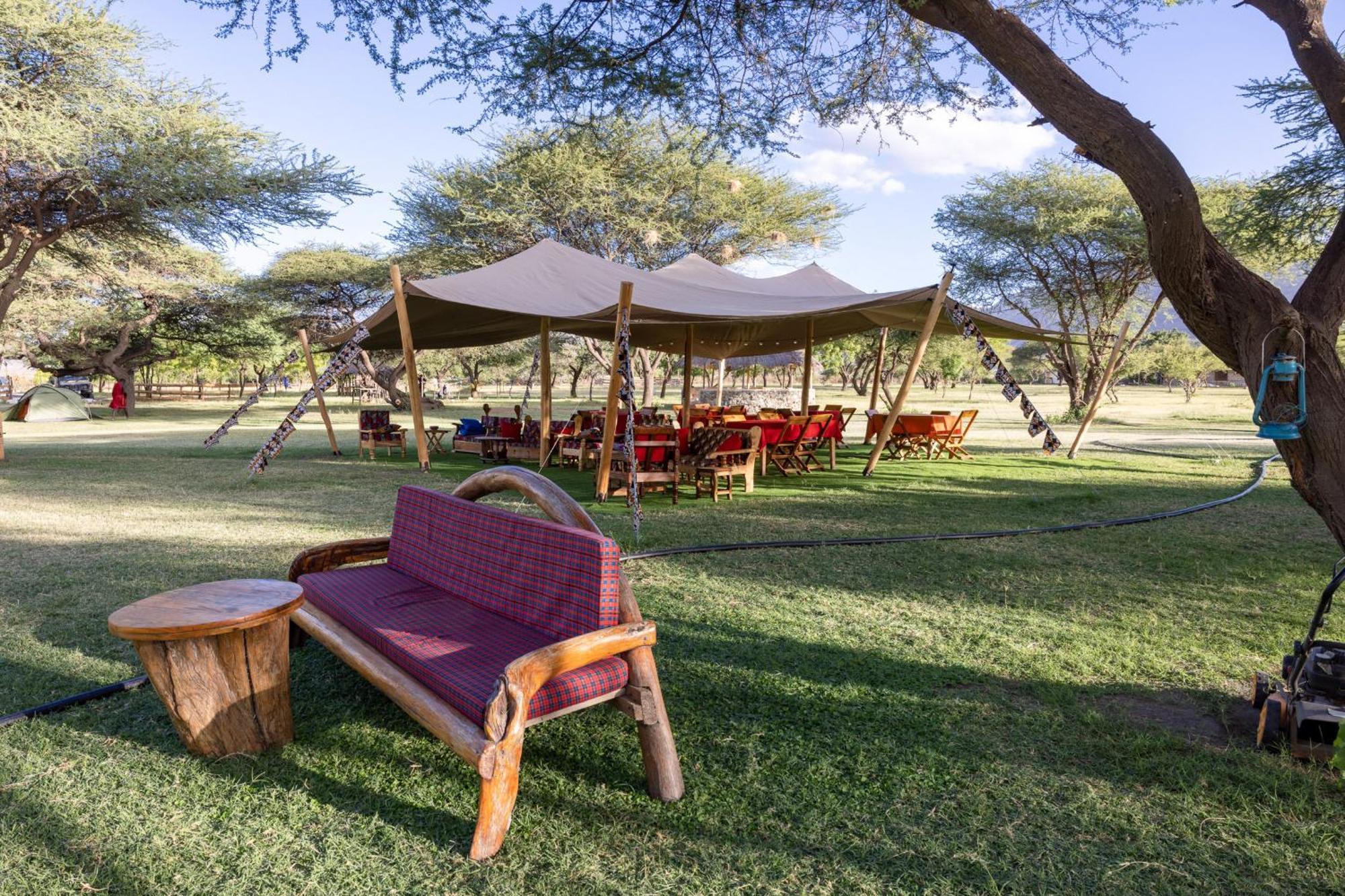 Mtowabaga Lake Natron Maasai Giraffe Eco Lodge And Camping מראה חיצוני תמונה