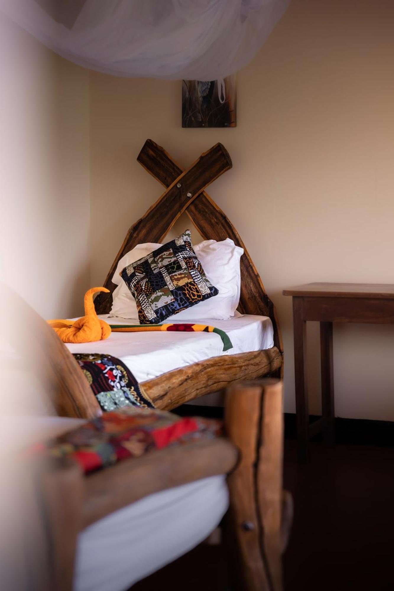 Mtowabaga Lake Natron Maasai Giraffe Eco Lodge And Camping מראה חיצוני תמונה